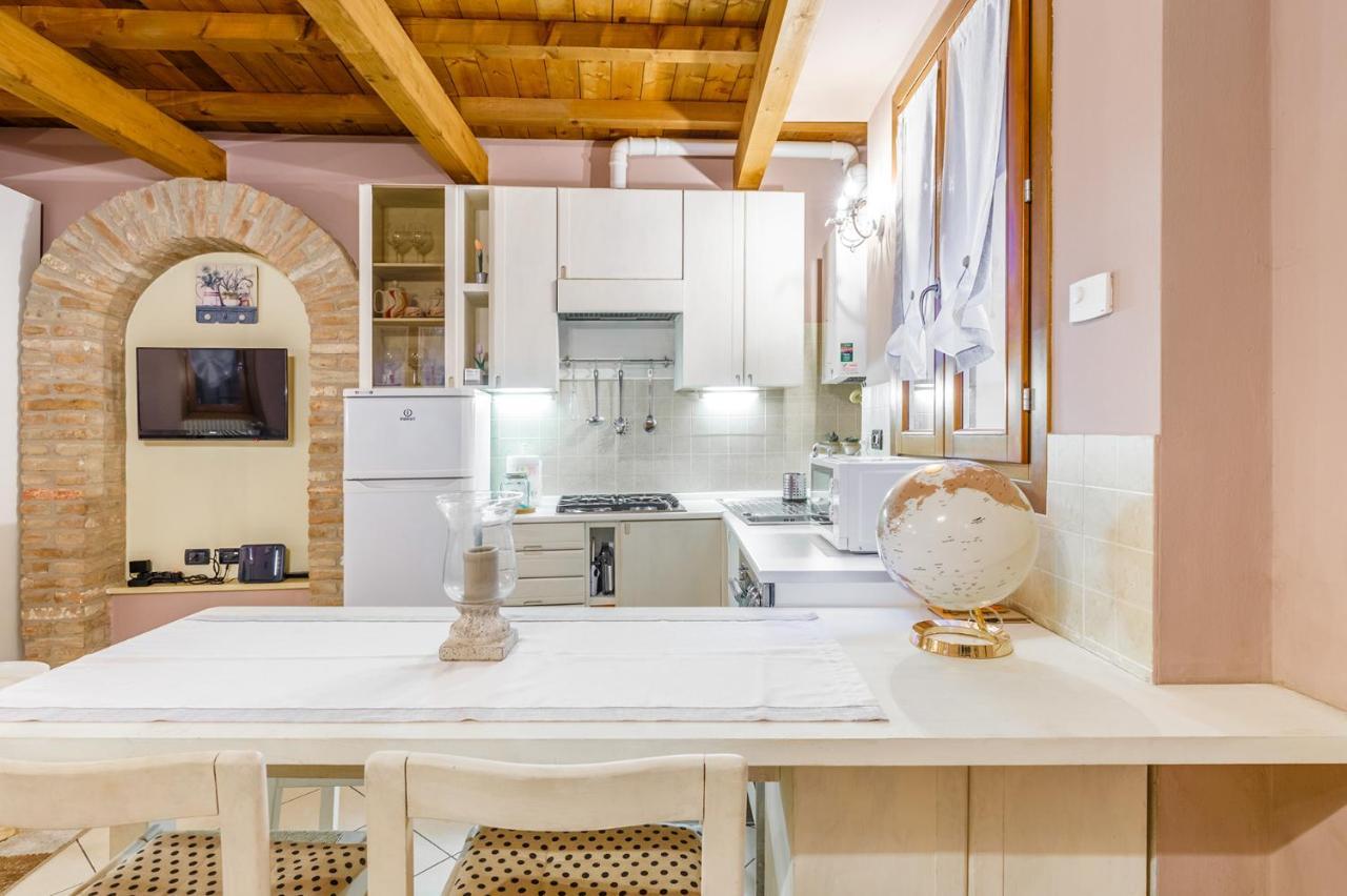 Apartament Nell'Antico Ghetto Ebraico Ferrara Zewnętrze zdjęcie