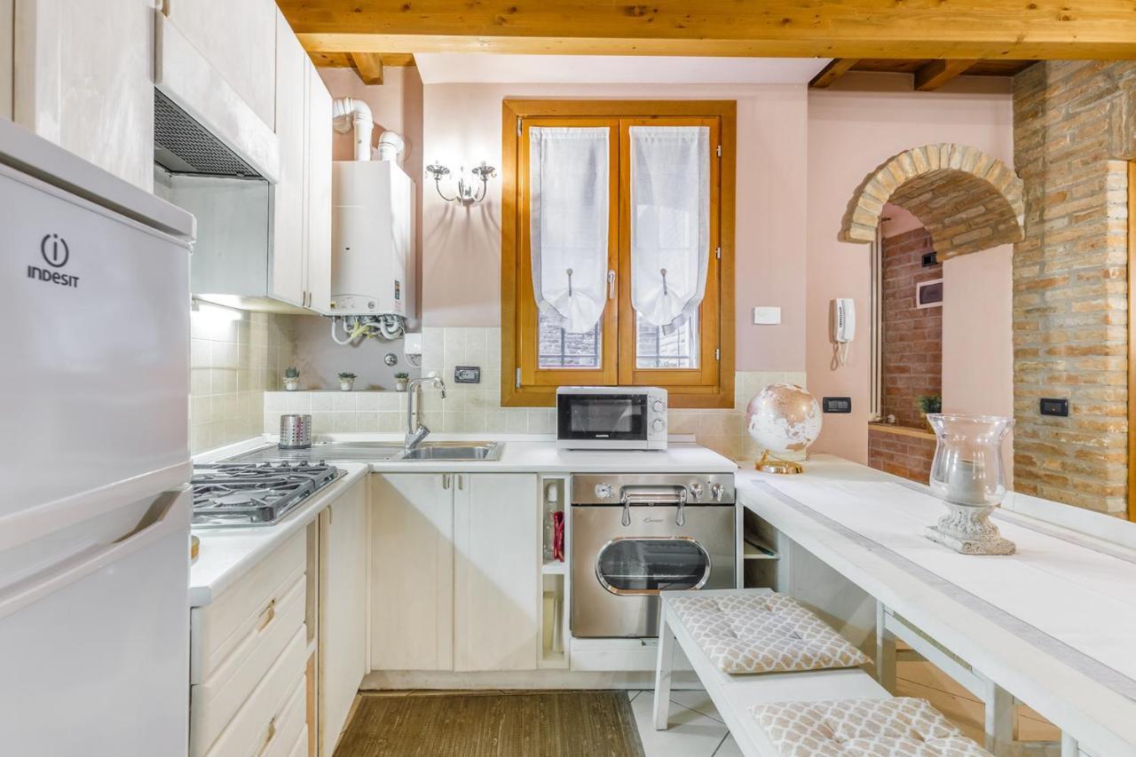 Apartament Nell'Antico Ghetto Ebraico Ferrara Zewnętrze zdjęcie