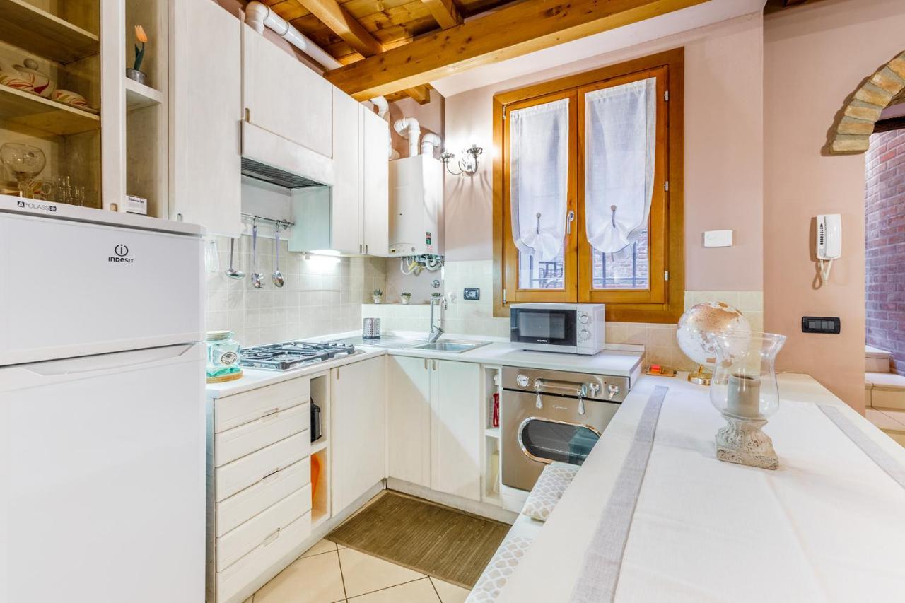 Apartament Nell'Antico Ghetto Ebraico Ferrara Zewnętrze zdjęcie