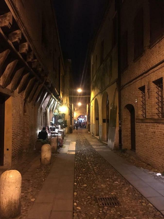 Apartament Nell'Antico Ghetto Ebraico Ferrara Zewnętrze zdjęcie