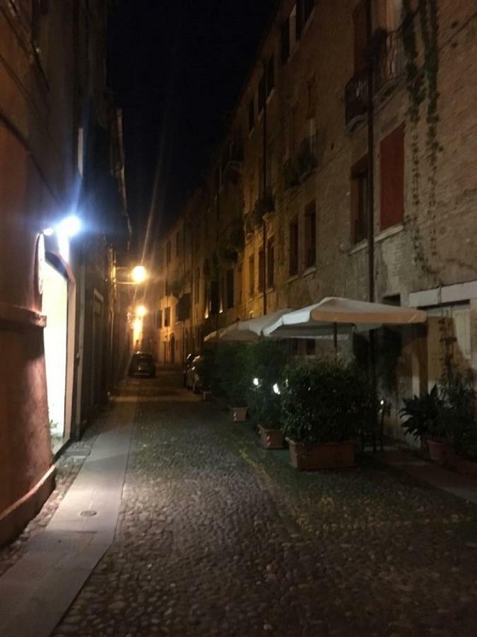 Apartament Nell'Antico Ghetto Ebraico Ferrara Zewnętrze zdjęcie